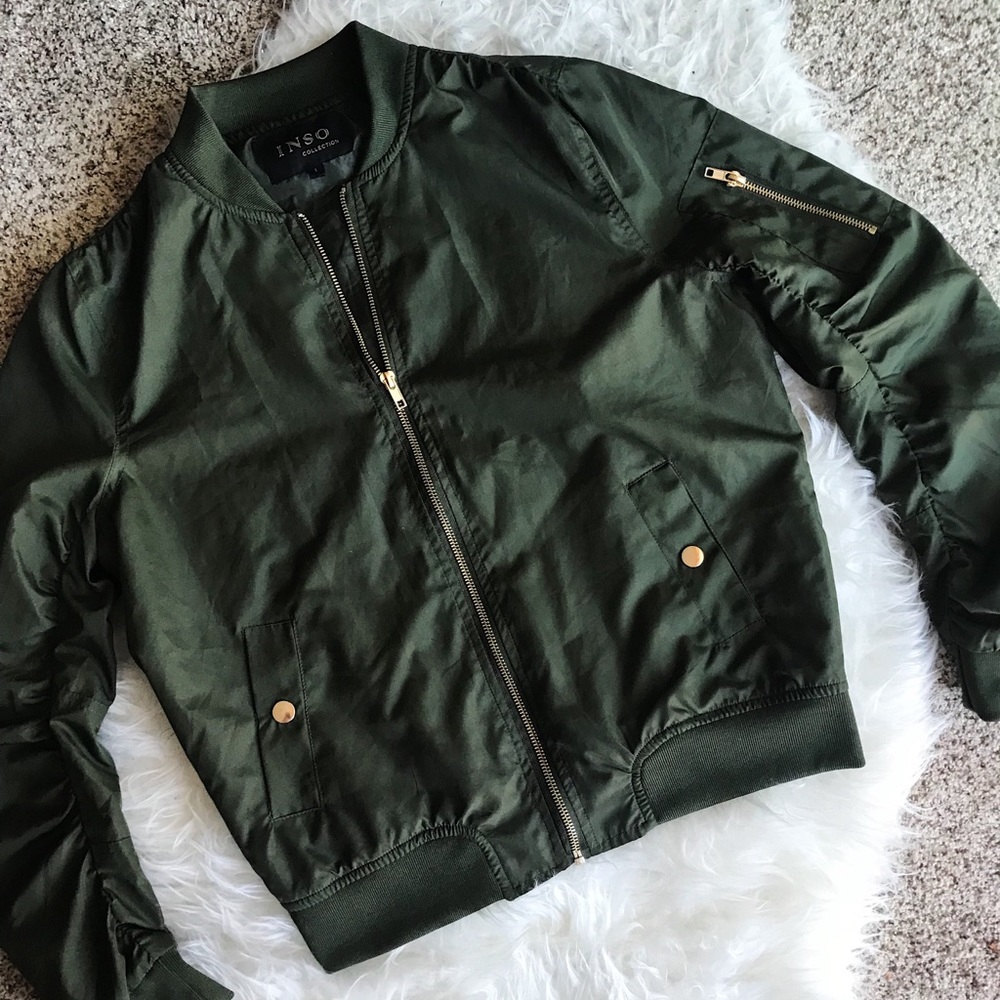 Cute Lightweight Bomber Jacket 💣💣